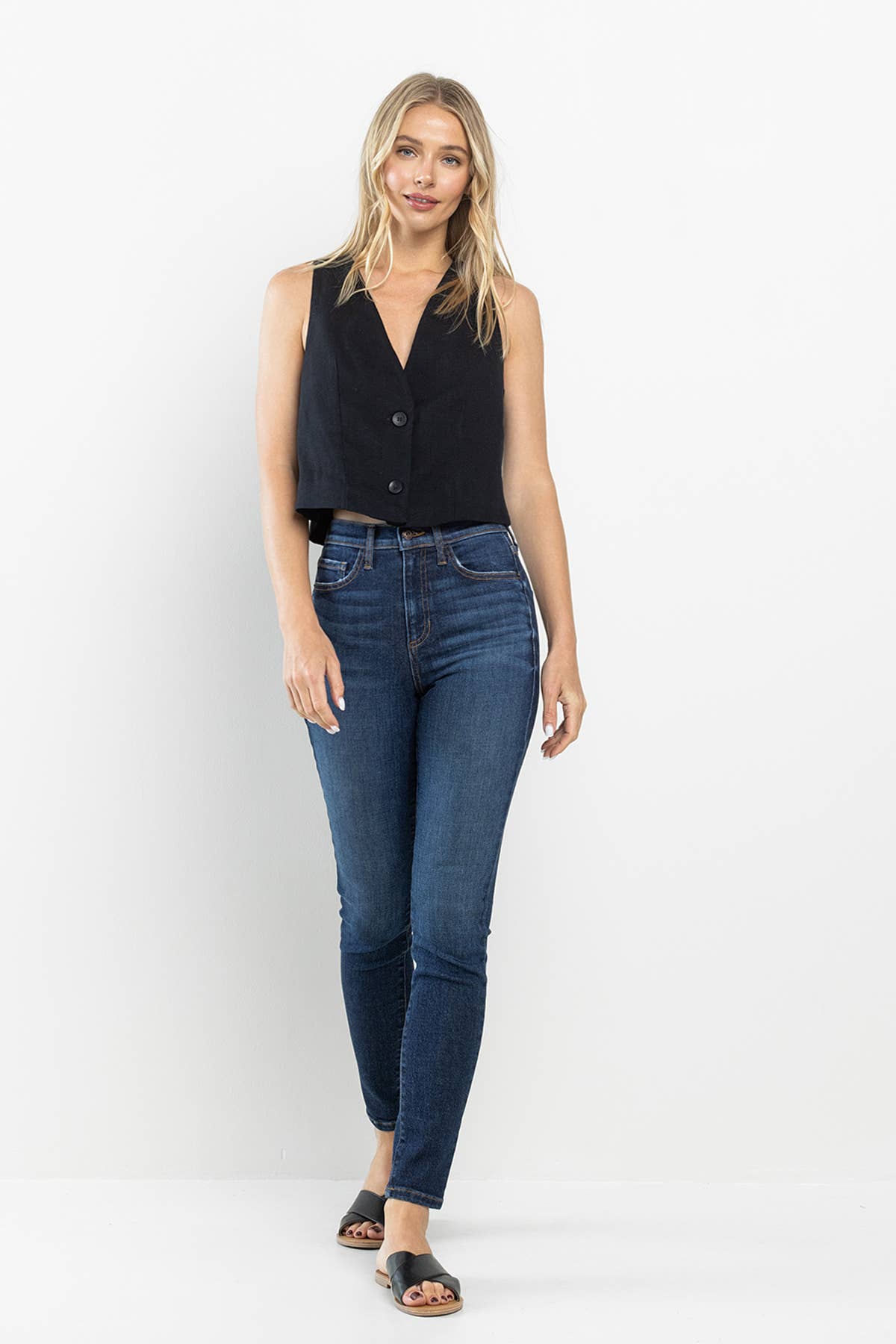 High Rise Classic Solid Medium Dark Skinny Jean