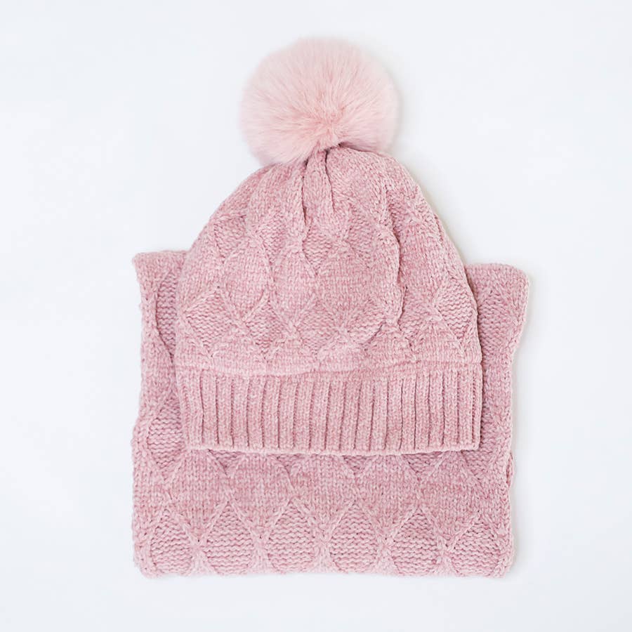 Minnie Knit Beanie and Scarf Set