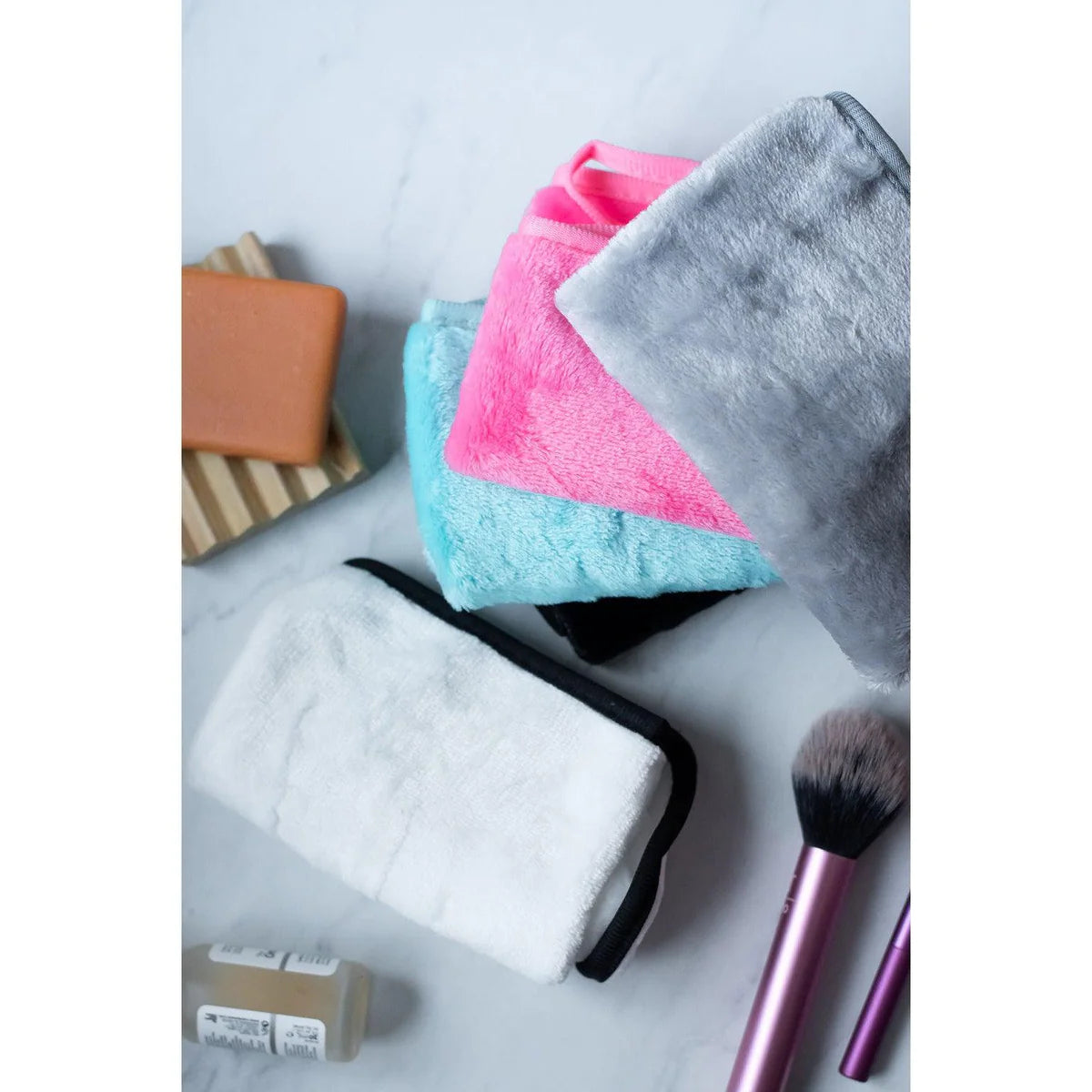 Wash the Day Away- Makeup Remover Cloths